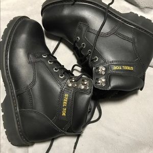 Steel toe boots